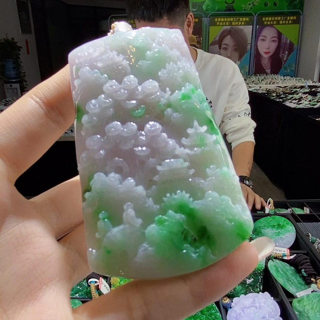 颈饰未镶嵌翡翠翡翠