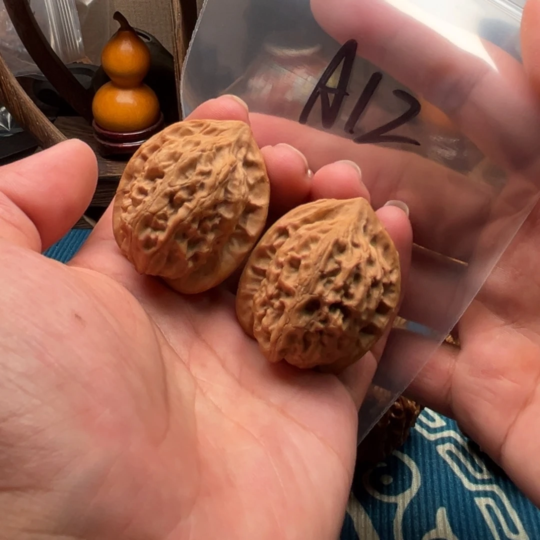 吊坠文玩核桃石鸡