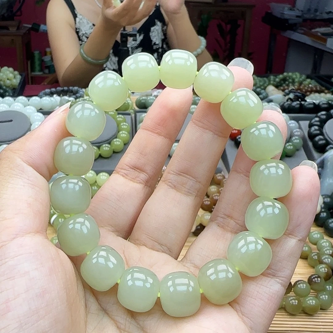 手串未镶嵌和田玉