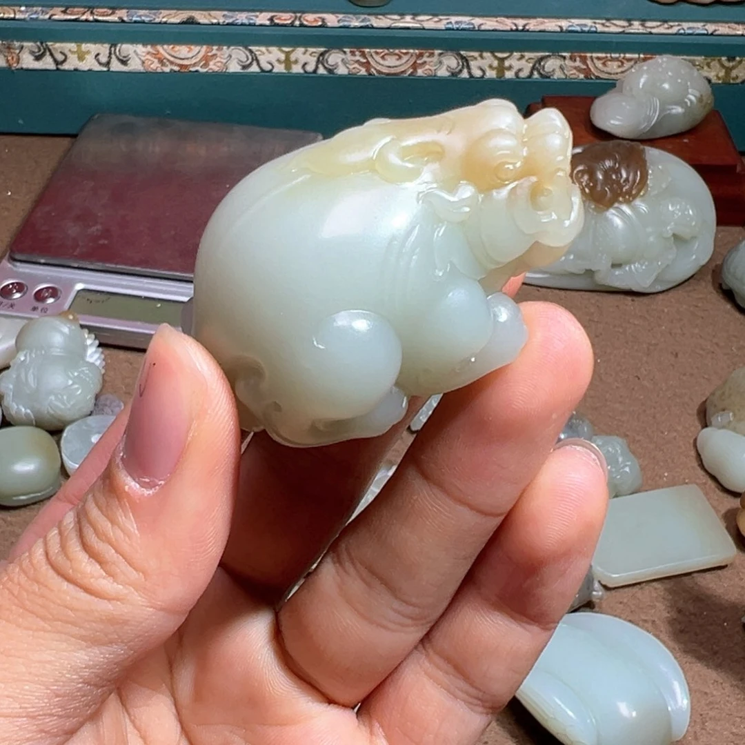 颈饰未镶嵌和田玉七***忆