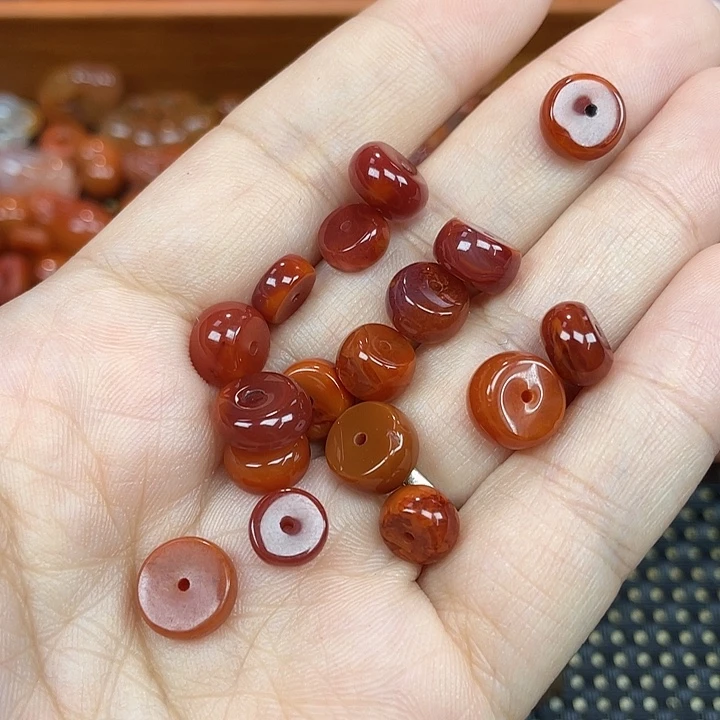 南红玛瑙未镶嵌颈饰药片珠