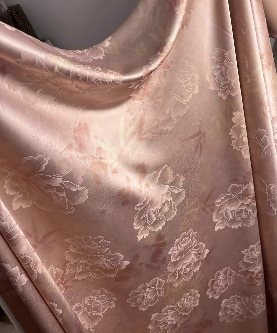 【四号】高仿香云纱面料提花中国风高级感布料清仓处理直播