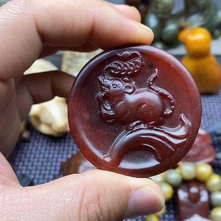 未镶嵌蛇纹石玉颈饰