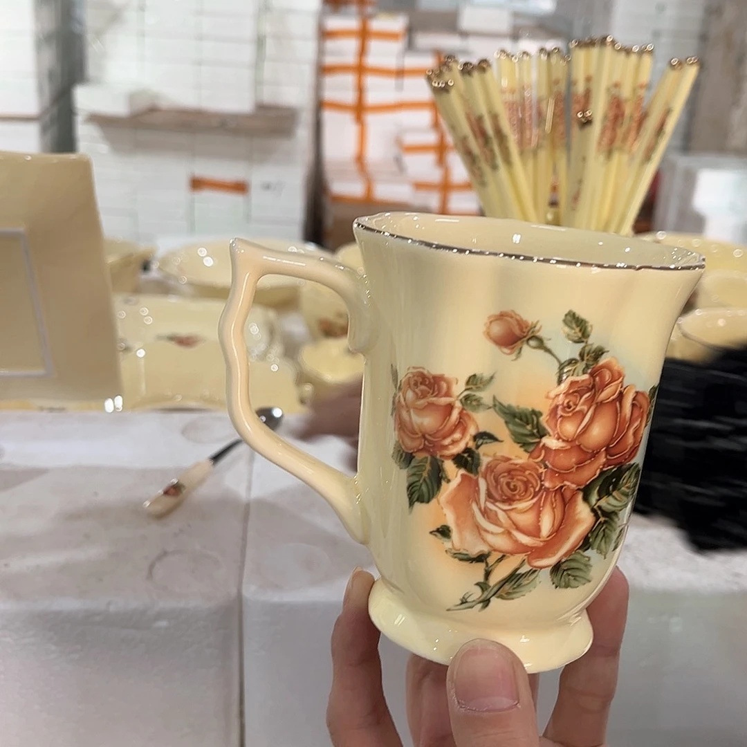 陶瓷……………………………………