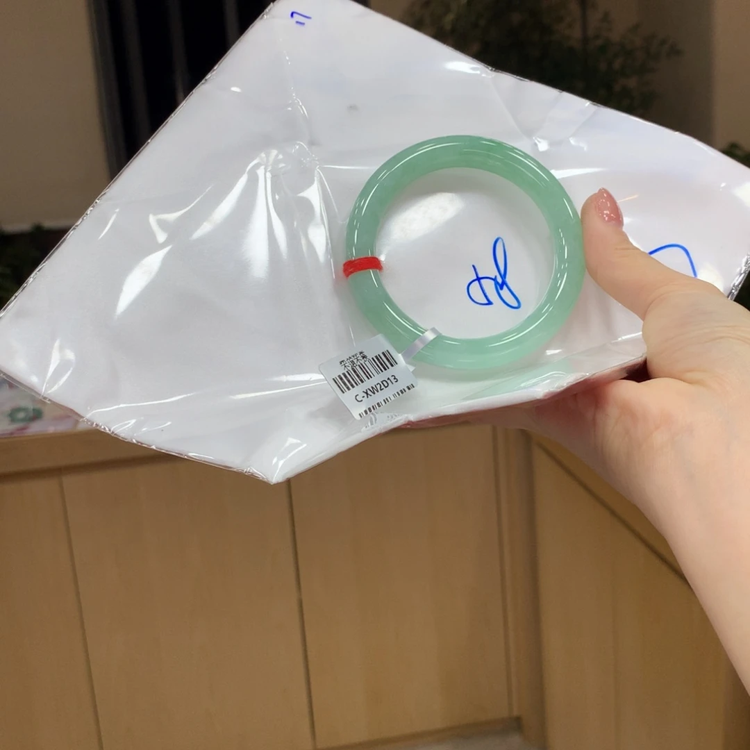 未镶嵌手镯翡翠不退不换