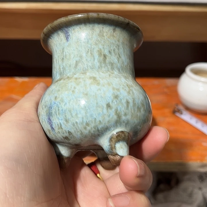 福***寿茶宠一个钧窑的三足炉子