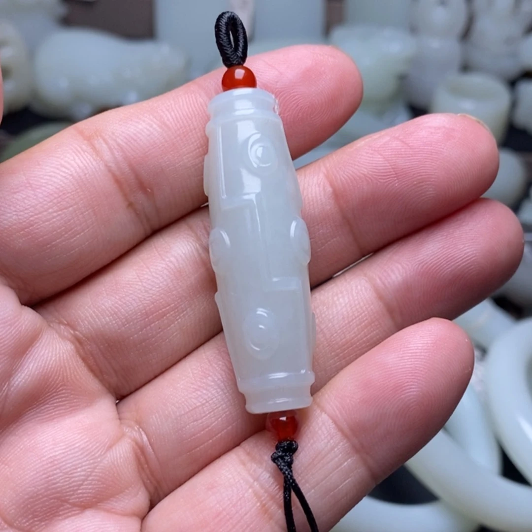 【闪购商品】颈饰未镶嵌和田玉