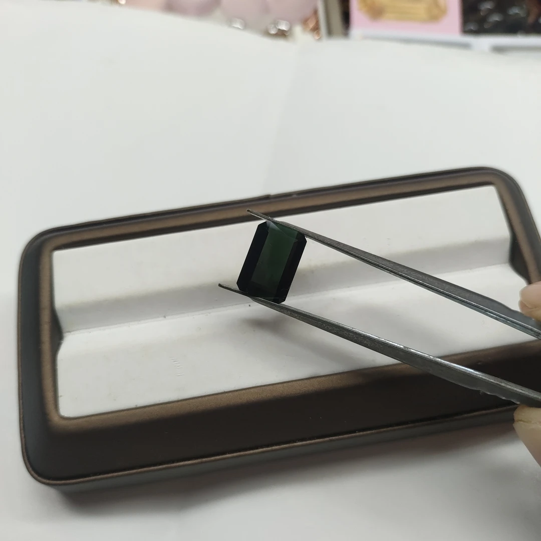 亏米福利款碧玺精美祖母切全净9.8×14毫米