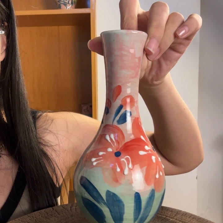 手捏手绘景德镇陶瓷