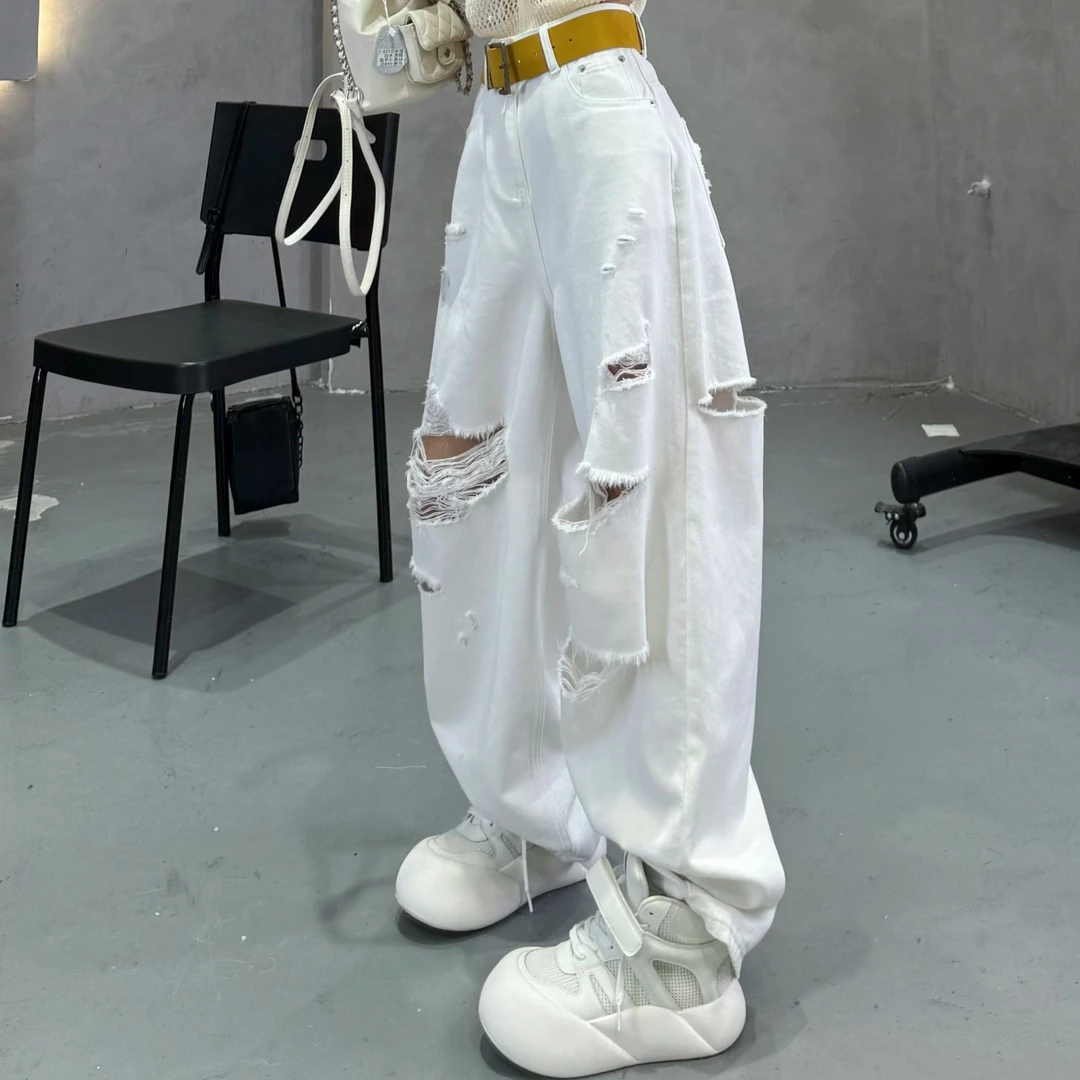 【大度原创】D199#精品白色时尚破洞弯刀牛仔裤（不配腰带）
