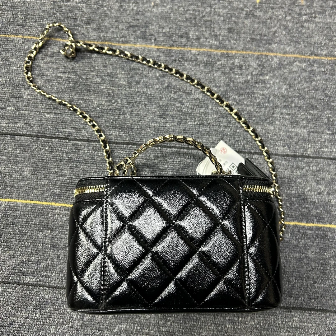 2025新款真皮女包钻手柄盒子黑色