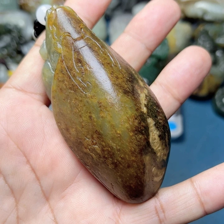 未镶嵌和田玉把件