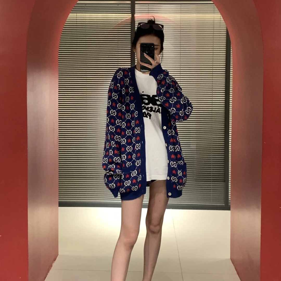 Gucci/古驰 wdf142 满印双G星星针织开衫 s码