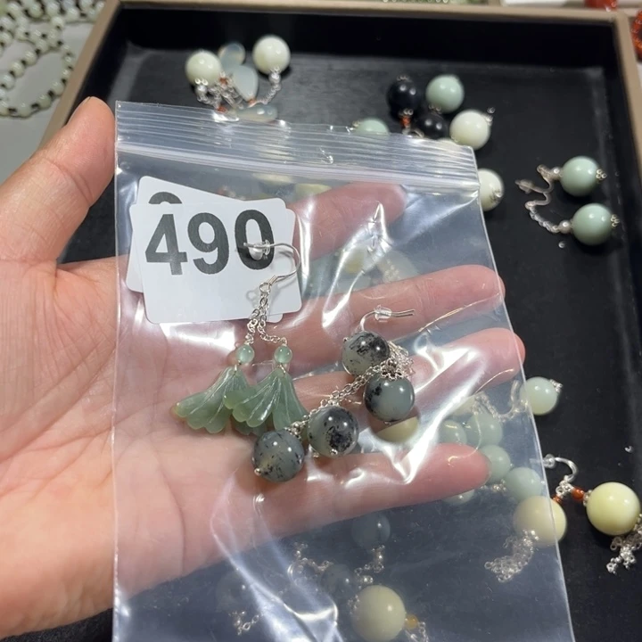 蛇纹石玉耳饰未镶嵌舍*舒