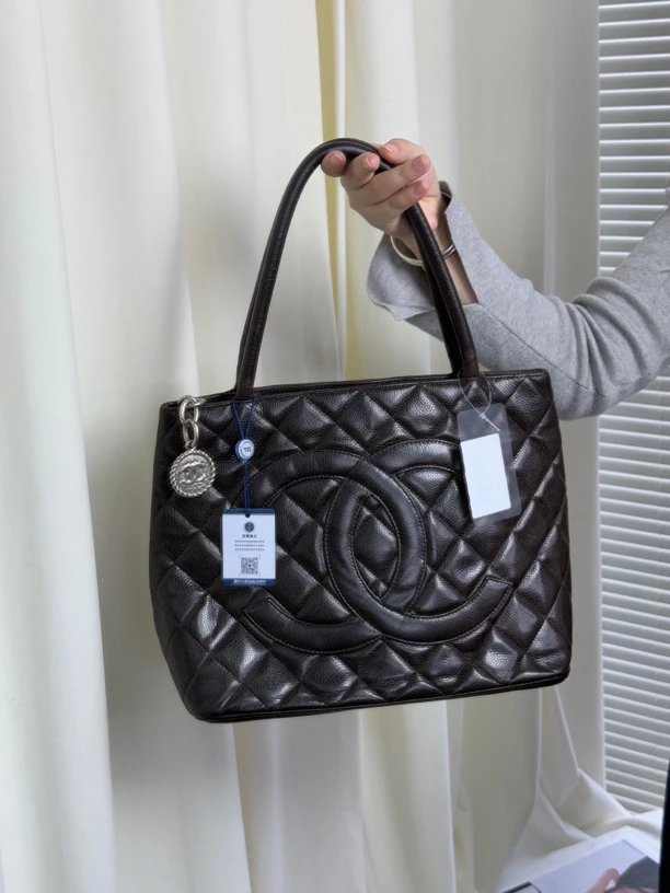 95新 Chanel/香奈儿 棕色荔枝皮手提包经典款大容量希尔顿包