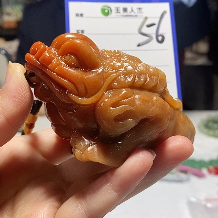 密玉（石英质玉）合金颈饰