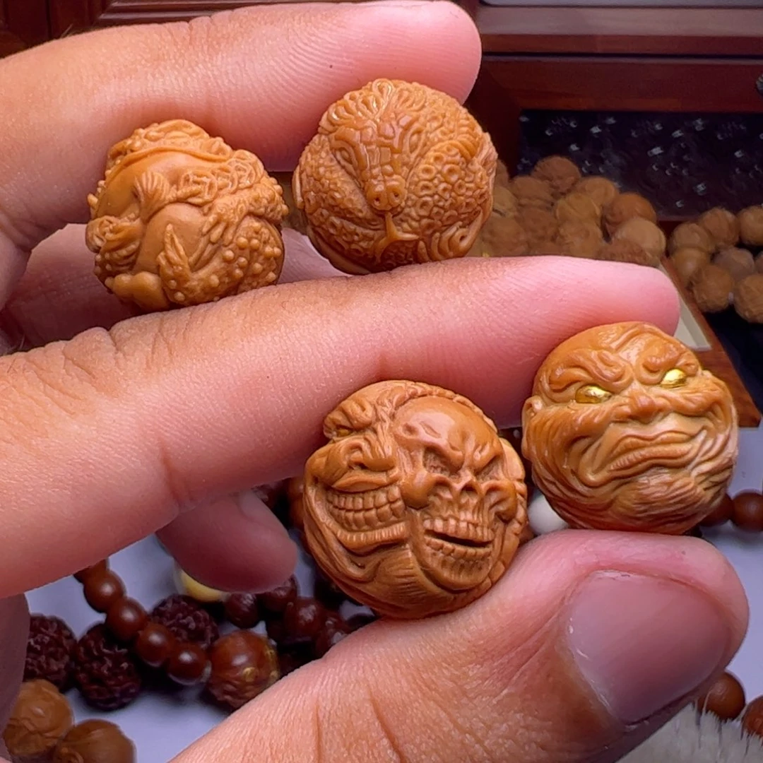 专***制吊坠猴头核桃精修瑕疵金蝉19蛇19.2全品金两个恶僧