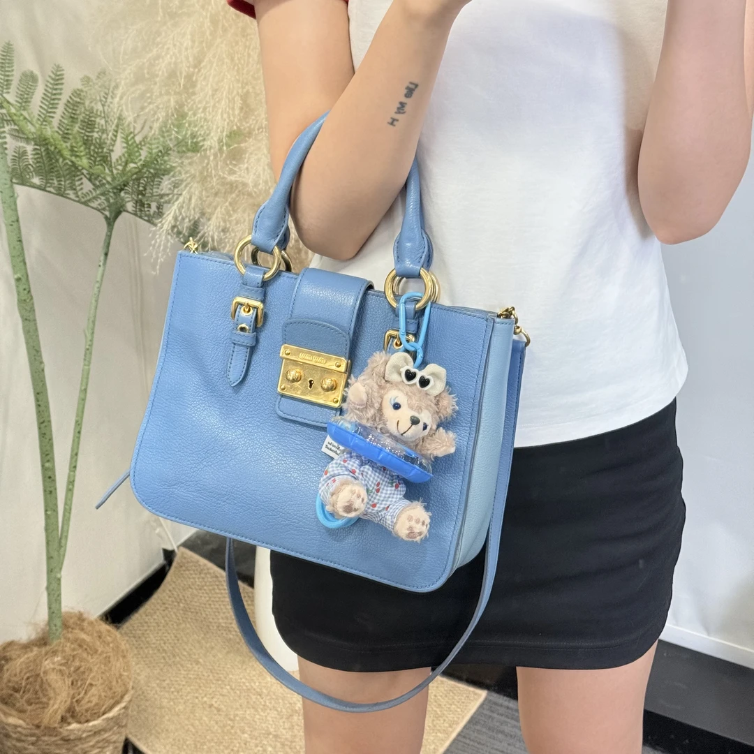 95新 MIU MIU/缪缪 蓝金荔枝纹斜挎邮差包