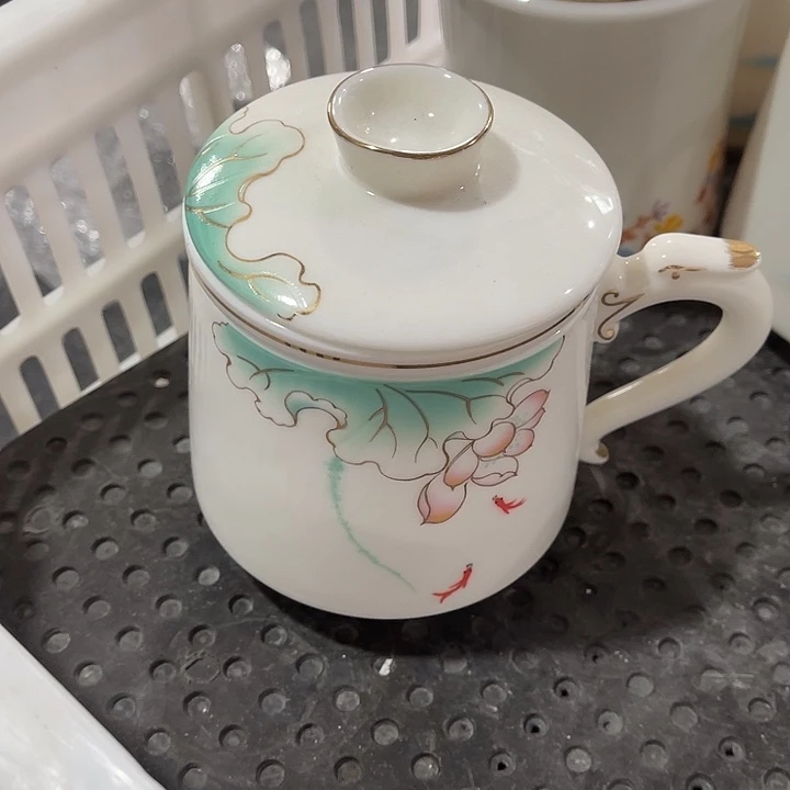 福利待遇多多哦哦哦