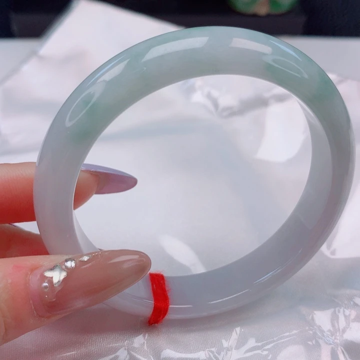 翡翠未镶嵌手镯58圈