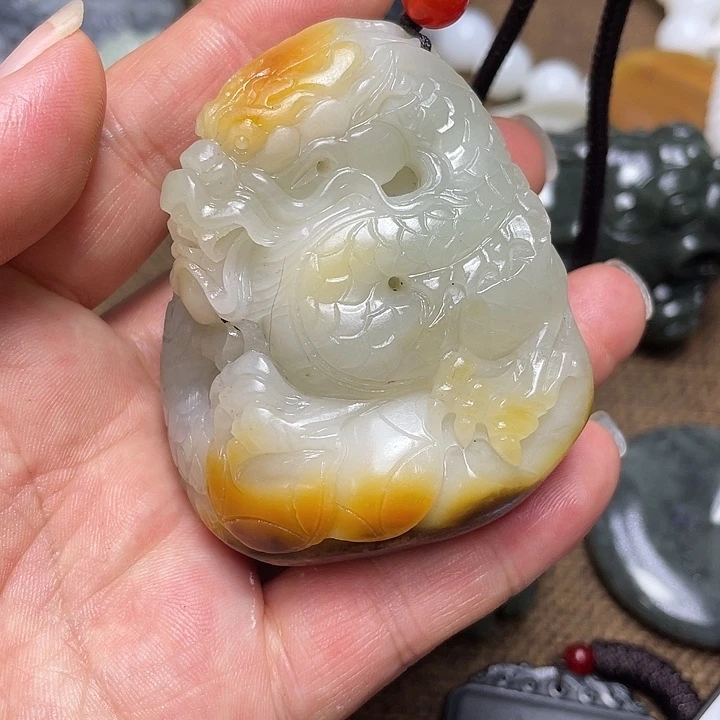 未镶嵌和田玉把件
