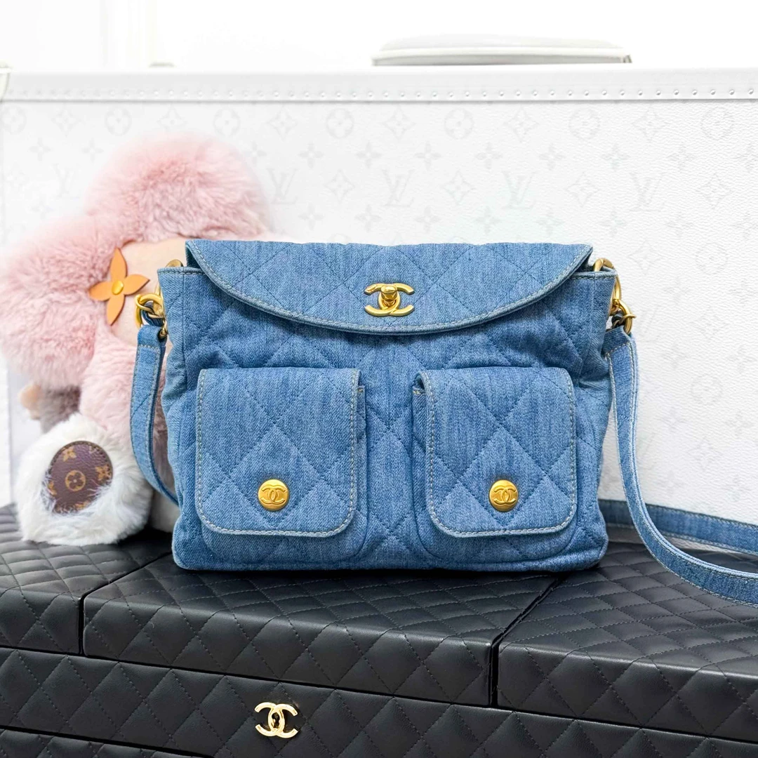 99新 Chanel/香奈儿 蓝色金扣菱格纹牛仔邮差包