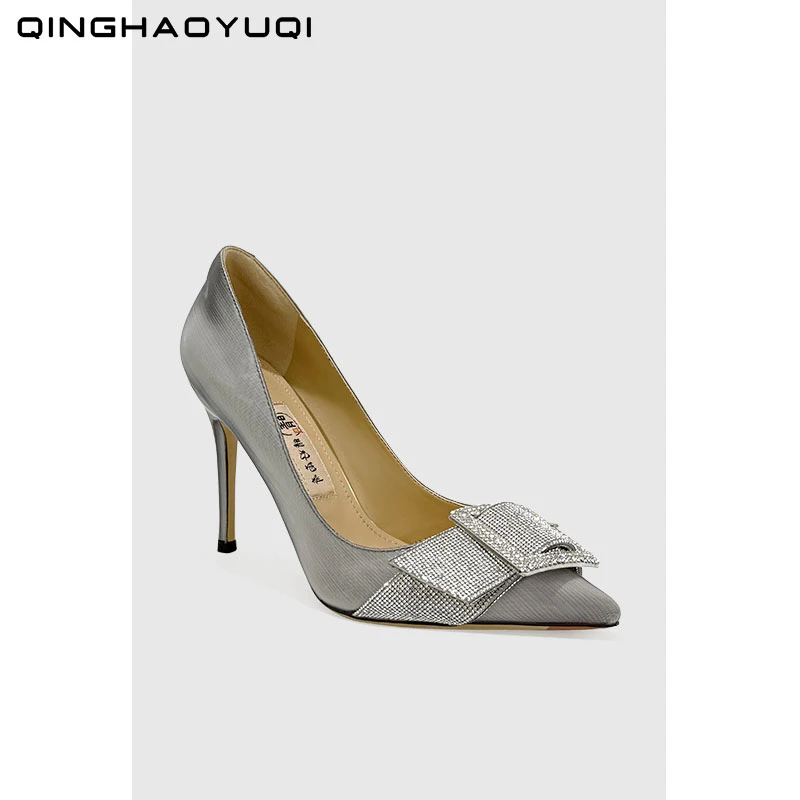 2025气质浅口高能感性高跟鞋感细跟尖头水钻银色性感时尚春秋