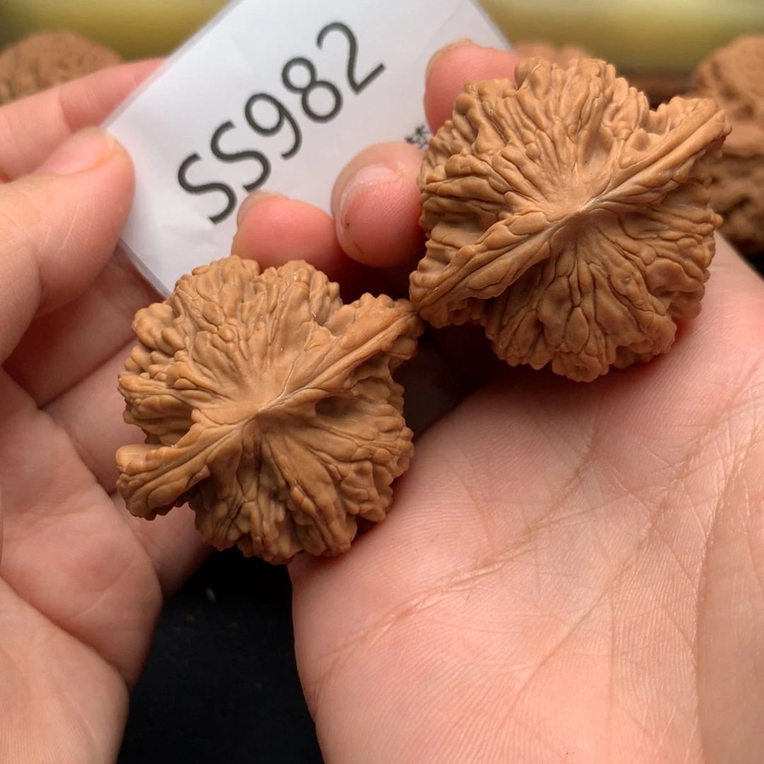 把件文玩核桃全品虎头42