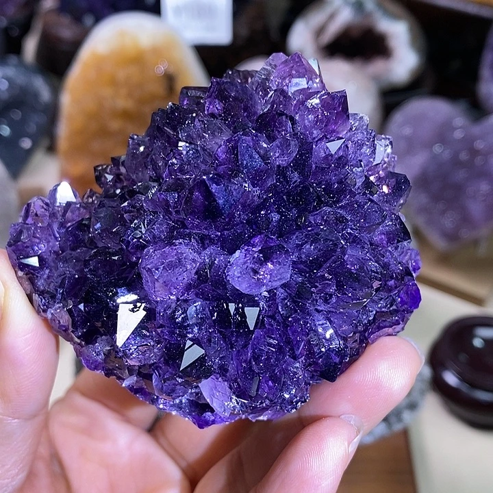 紫晶大型摆件（非配饰）未镶嵌