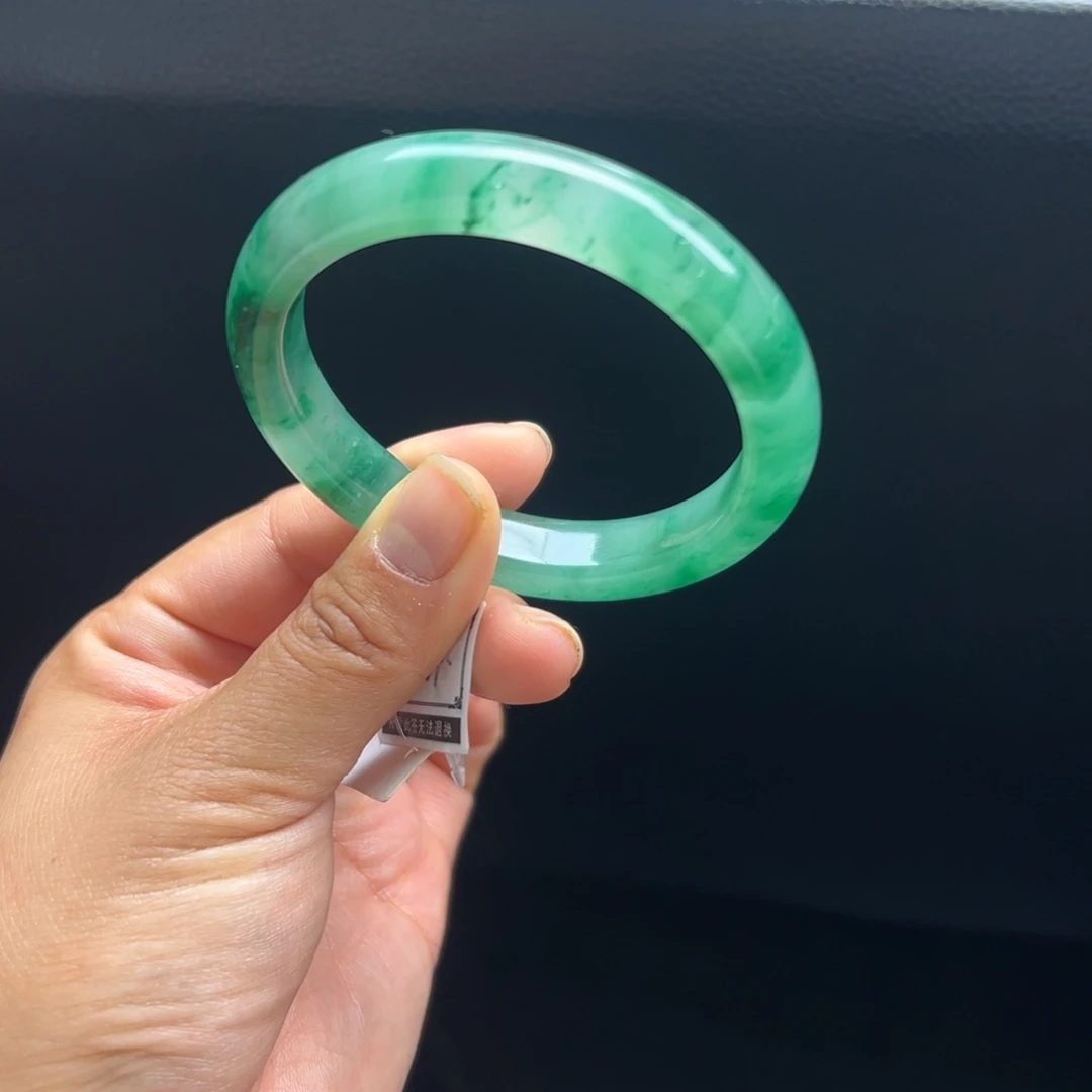 石英质玉未镶嵌手镯非洲翠5556