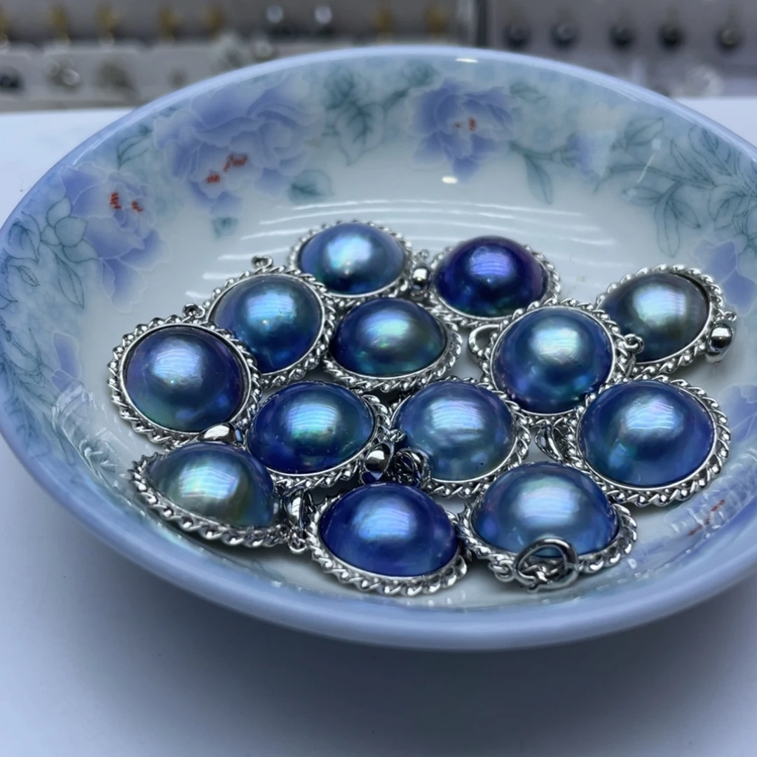 颈饰拼合珍珠（马贝珠）未镶嵌