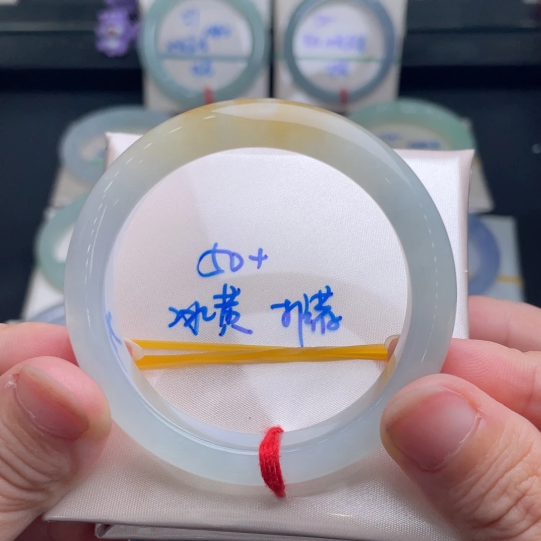 翡翠未镶嵌手镯翡翠手镯