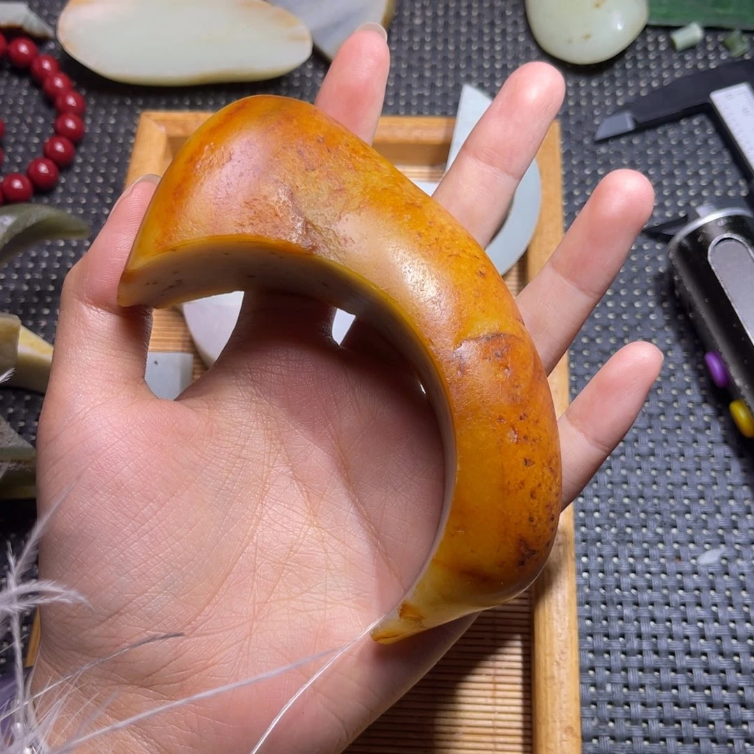 未镶嵌和田玉珠宝半成品老**了