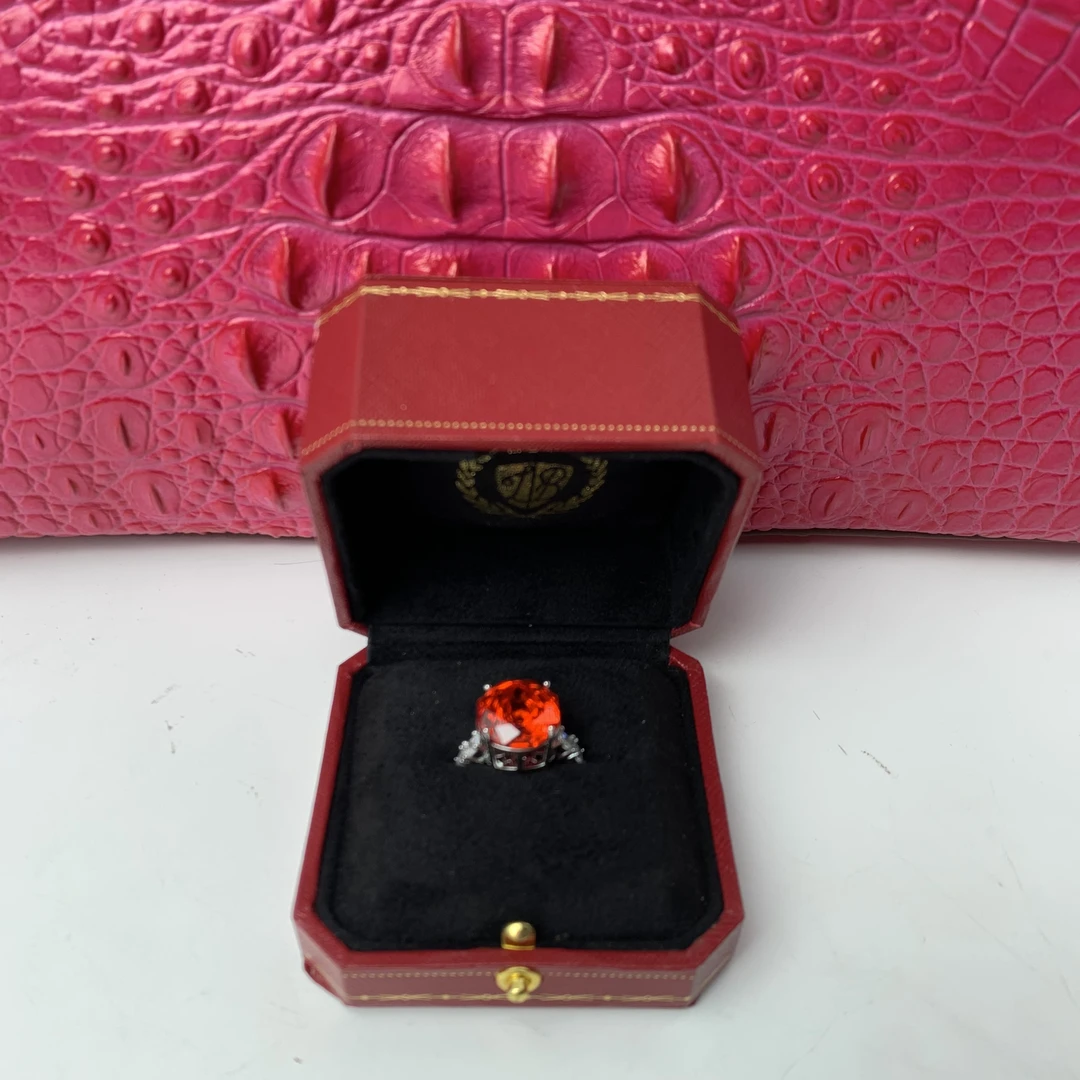 4475戒指--收藏级轻奢时尚设计首饰送礼盒