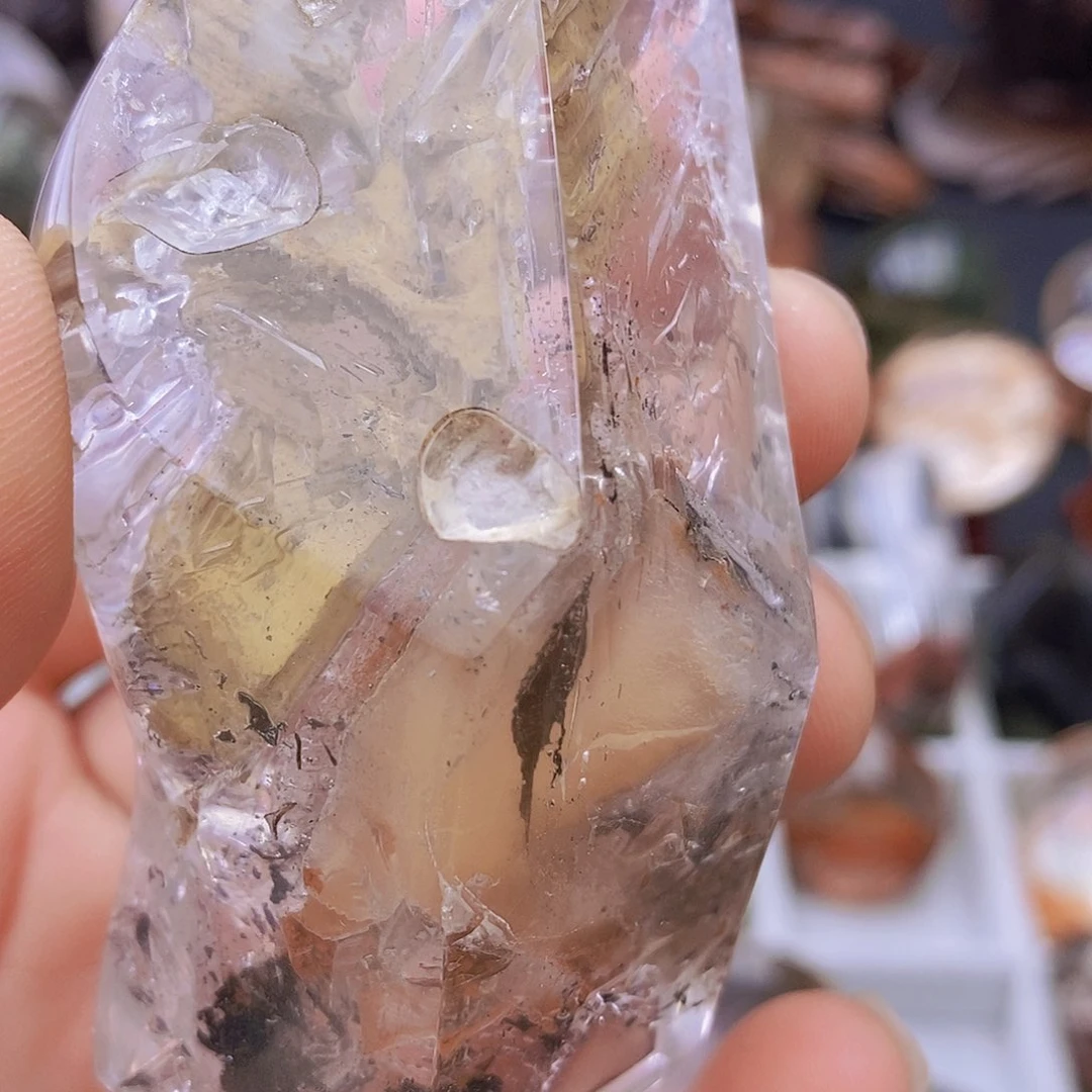 未镶嵌珠宝半成品水晶H****t