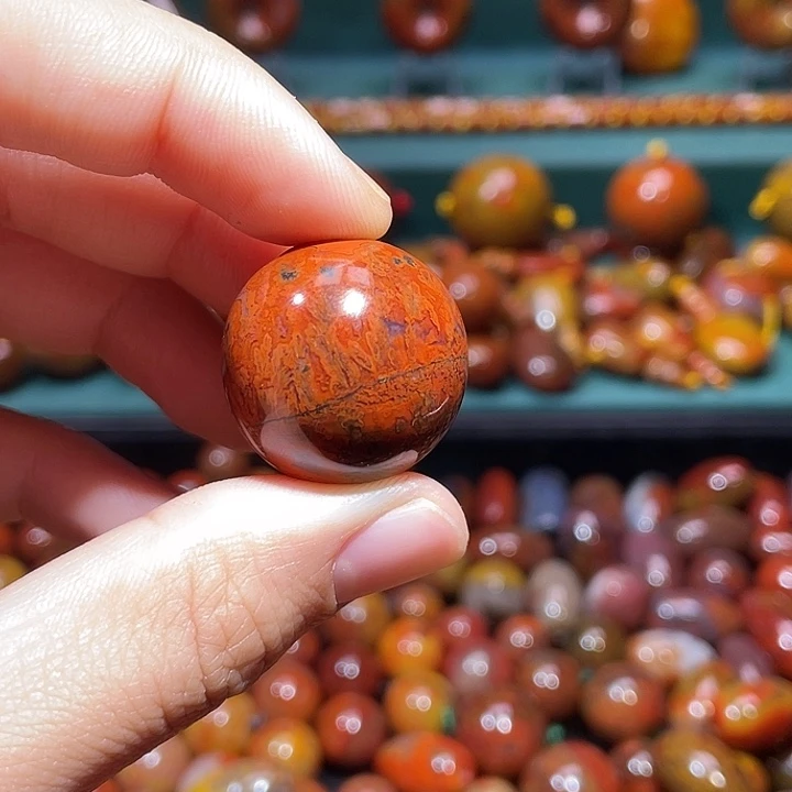 蒋***莱玛瑙/玉髓合金珠宝半成品