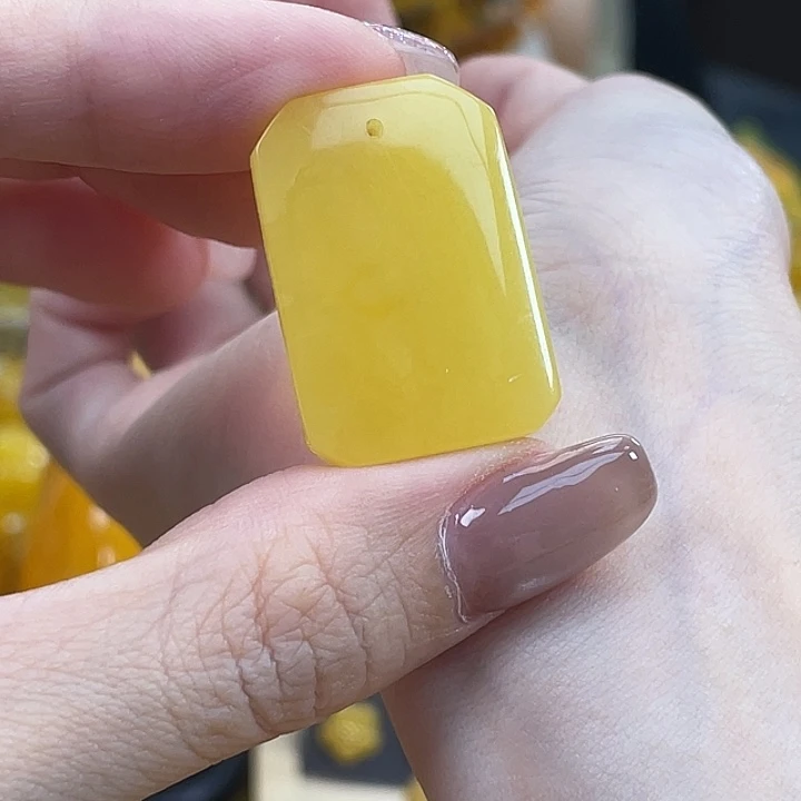 琥珀未镶嵌珠宝奇石琥珀蜜蜡J33