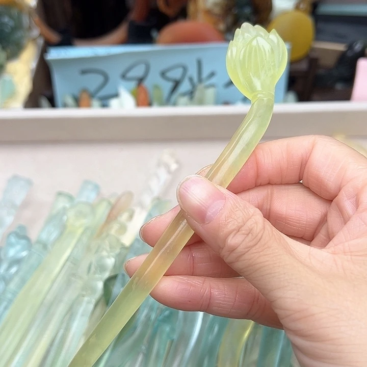 蛇纹石玉未镶嵌发簪
