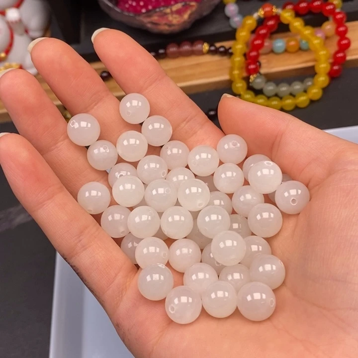 未镶嵌卡10白玉10个玛瑙/玉髓