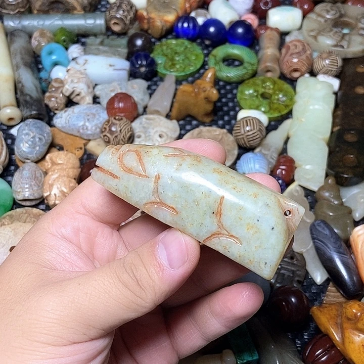 和田玉未镶嵌颈饰179