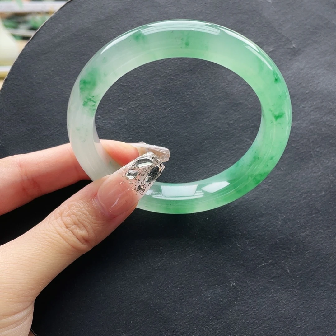 石英质玉未镶嵌手镯57.8