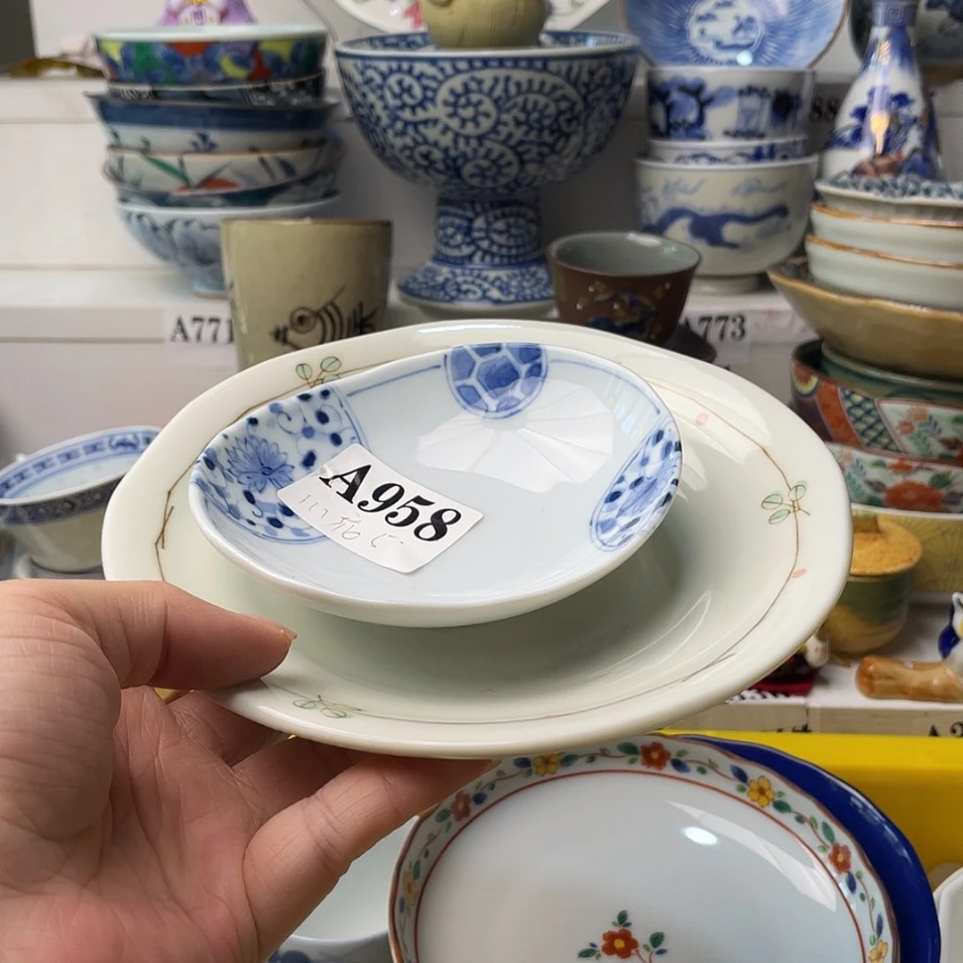 瓷片心***?哈哈哈我要看的时候他的