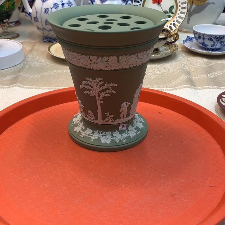 紫砂金瓷阁精品瓷器店