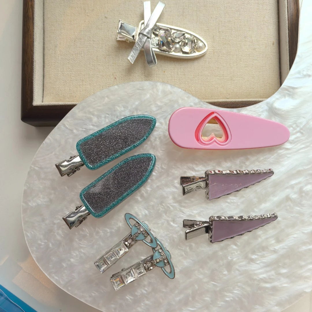 BB301-390泡菜刘海边夹编号自拍链接