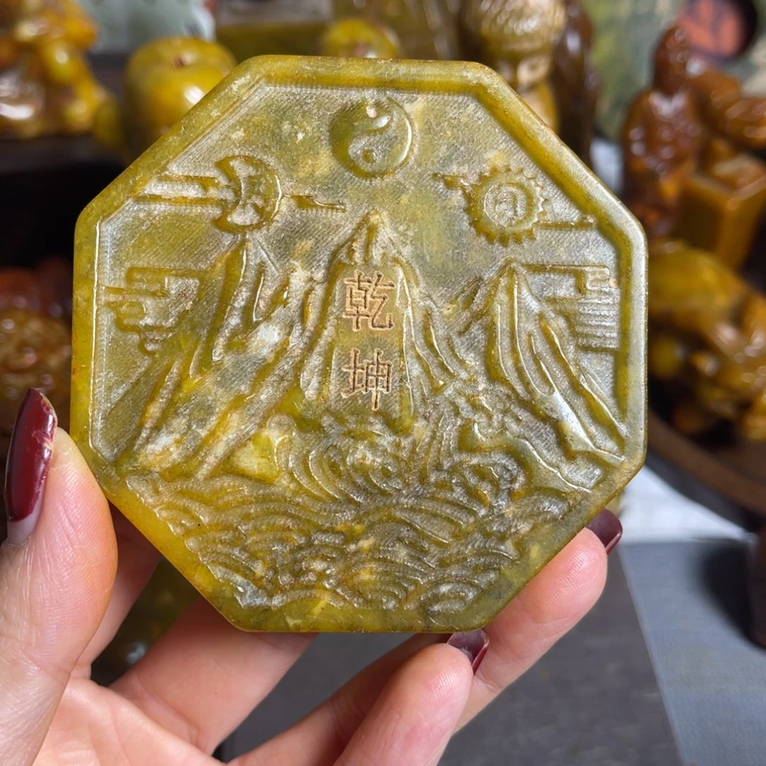 蛇纹石玉合金颈饰