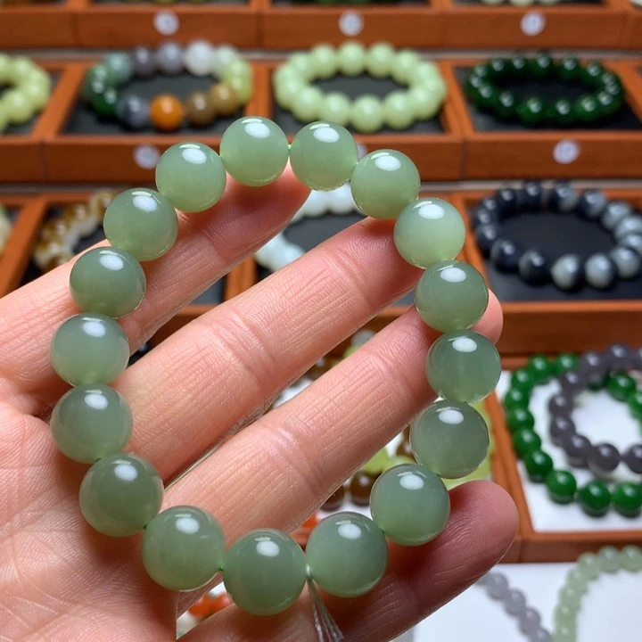 和田玉手串未镶嵌