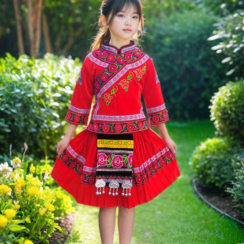 新款绣花传统彝族女套装火把节服装演出服壮族苗族土家族少数民族