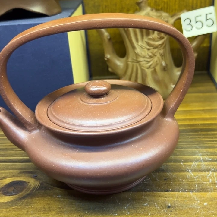 紫砂壶等艺术精品