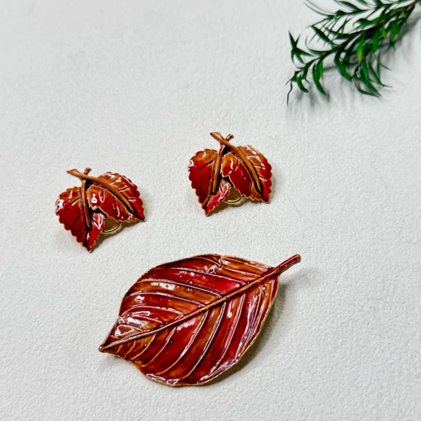 铜合金珐琅胸针 【六六中古】孤品复古树叶胸针耳夹套装th8560