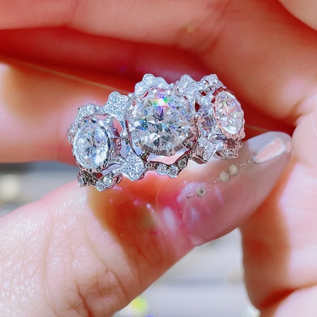 18K金镶嵌实验室培育钻石1ct 三石戒指 15号